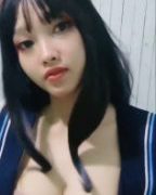 Mocan tetek bulat mulus