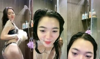 SugarBaby Monica Live Mandi Seksi Hot Abis! - AVTub