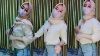 AVTub - Bokep Indo Hijab Live Sex HD